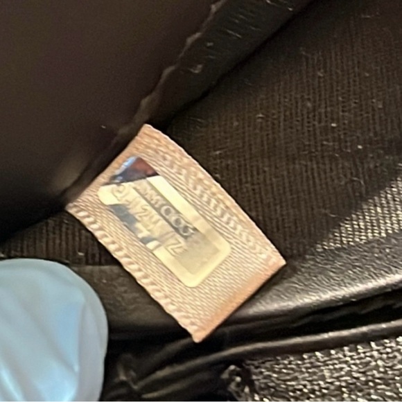 JIMMY CHOO LEATHER STAR STUD ZIPPY LONG WALLET - Picture 10 of 12